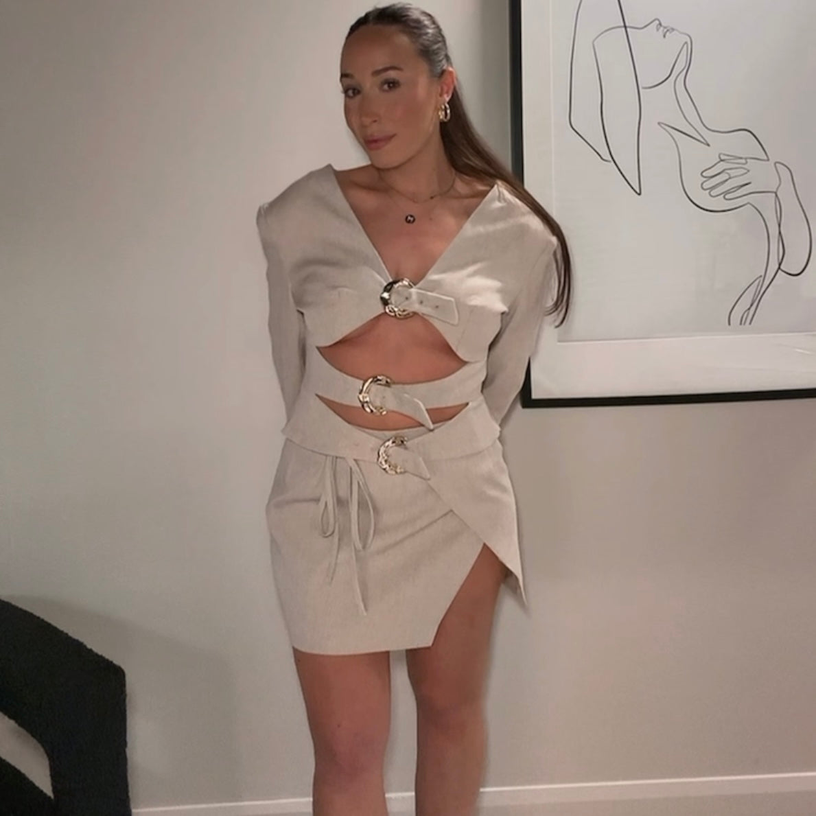 Elara set