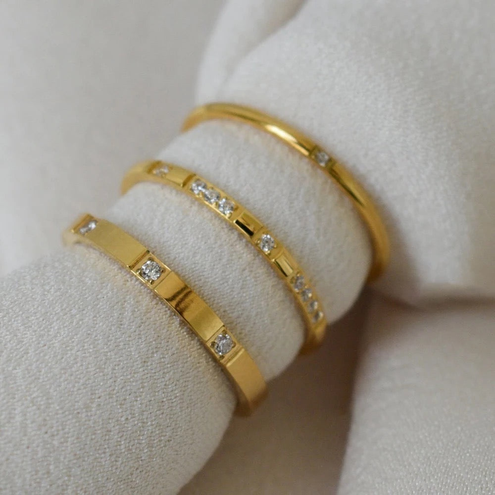 Naomi rings