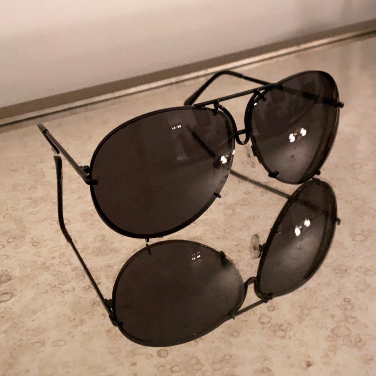 Gueule de bois (en miroir)