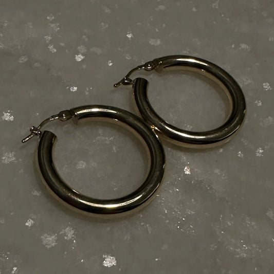 Ava hoops - 30 mm- 10k SOLID GOLD